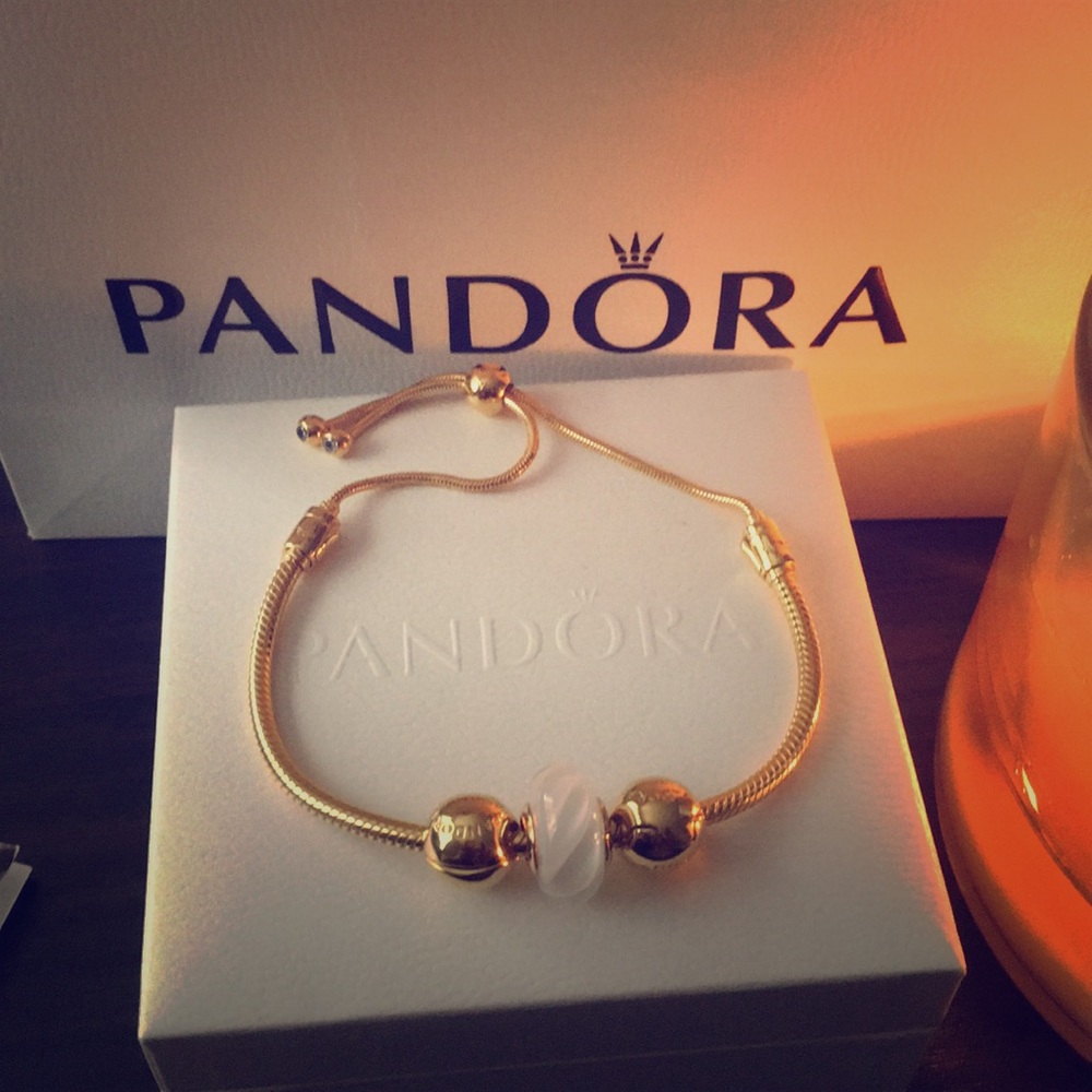 Pandora Bracelet “Shine Collection”